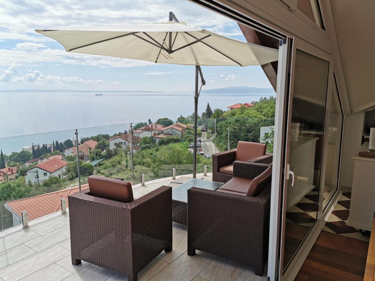 Apartment Birds View Opatija Exteriör bild